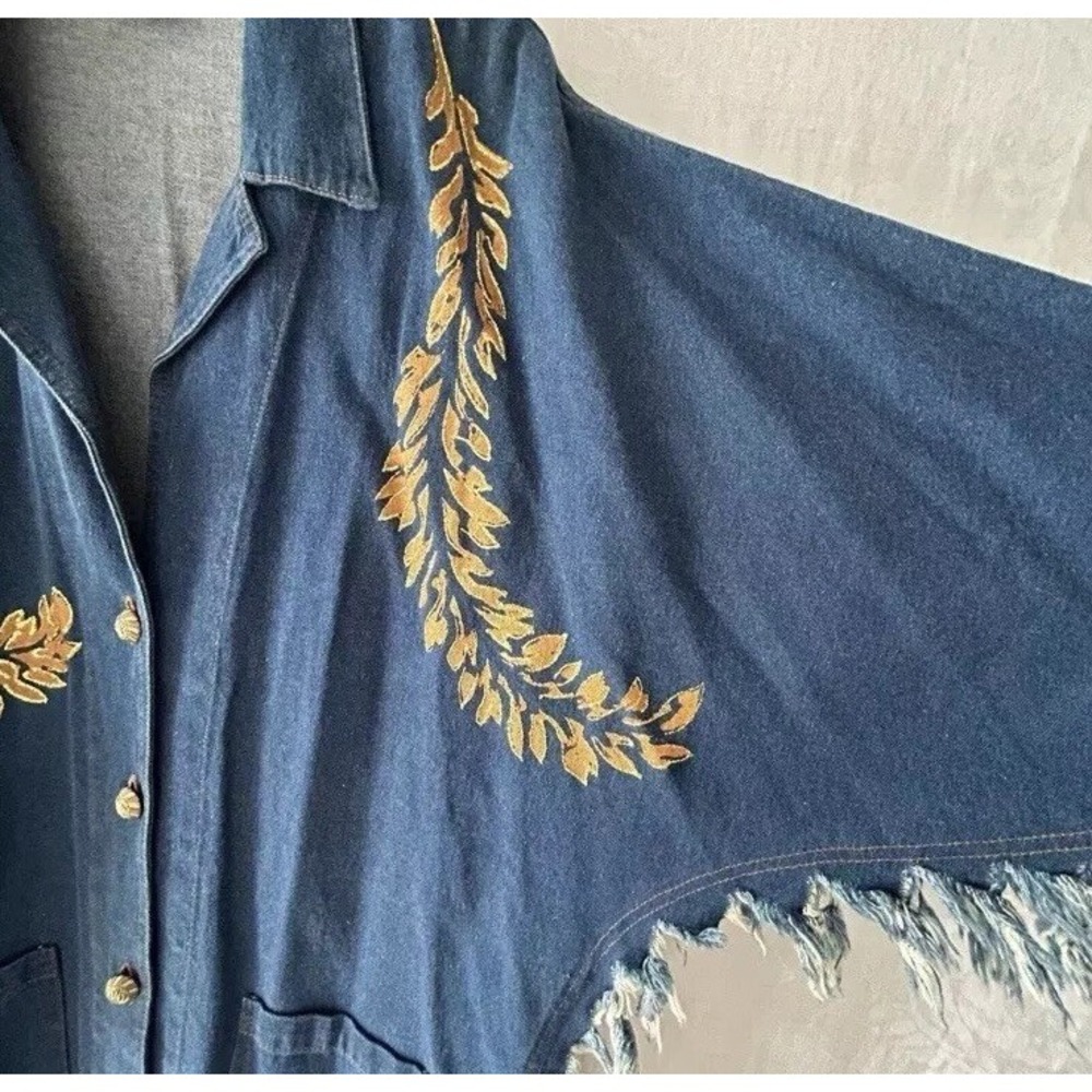 Vtg Denim Poncho Shirt XL Fringe Paint Western Boho‎ Chic Dolly Art Nashville - Picture 6 of 16